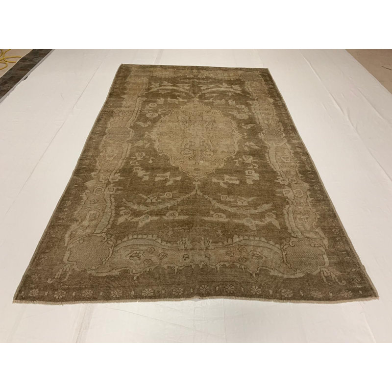 Tapis tribal 5 x 9 Anatolian