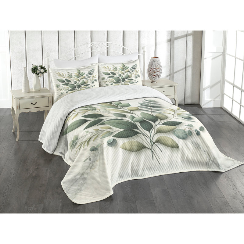 Polyester Floral Coverlet, King Coverlet / Bedspread + 2 Standard Shams