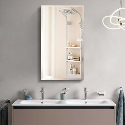 Pharmacie 15 po x 26 po avec miroir Aluminium