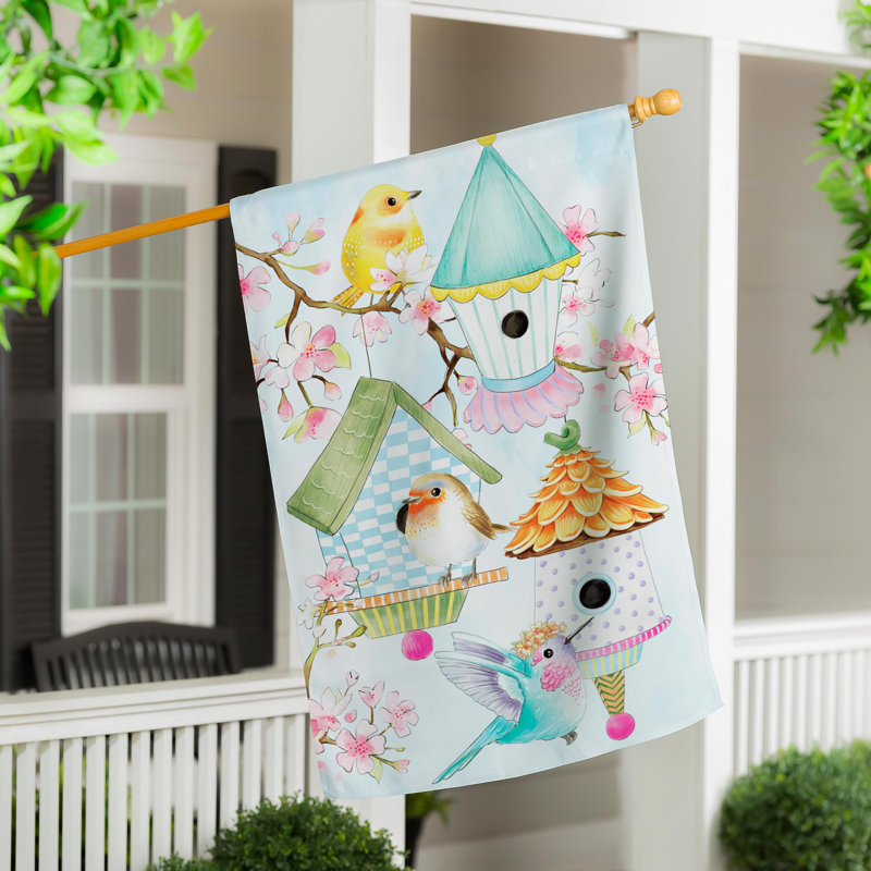 Drapeau de maison d'oiseaux et d'oiseaux sur fleurs de cerisier