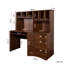 Bureau d'ordinateur à domicile avec huche-118029412