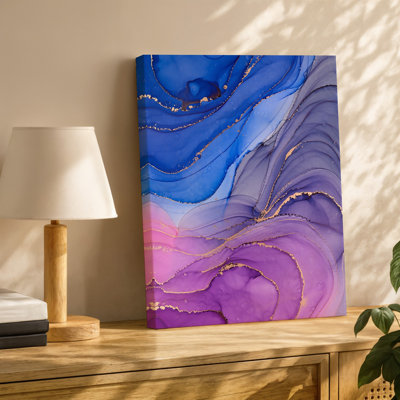 Toile, composition abstraite envoûtante avec des couches fluides tourbillonnantes de couleurs d'art translucide dans des tons de bleu profond, art mural sur toile