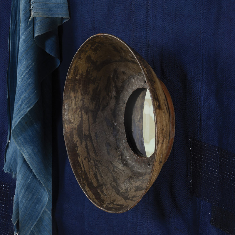 Montreal Metal Round Mirror, 20" H x 20" W