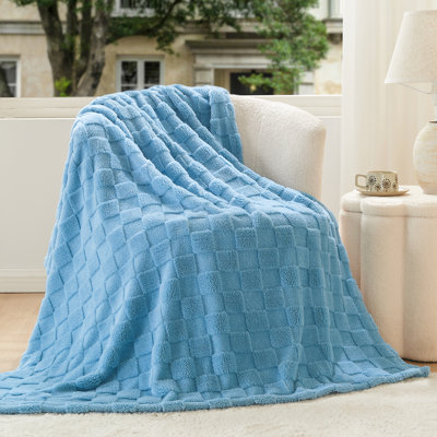 Couverture très douce en flanelle soyeuse 3D