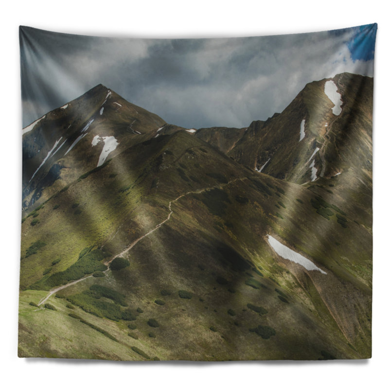 Tapisserie de Schafer Trekking dans les montagnes Tatra, H 32 po x l 39 po