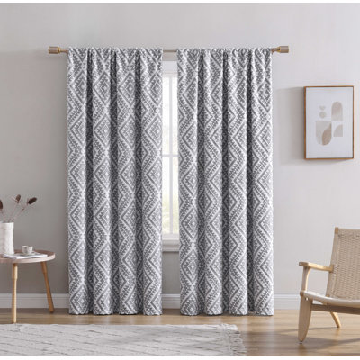 Panneau de fenêtre simple occultant avec passe-tringle Swift Home