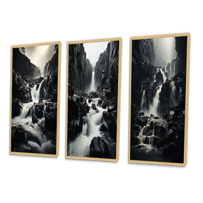 «Waterfall Ephemeral Cascade», 3 pièces sur toile, Cadre noir, H 28 po x l 36 po