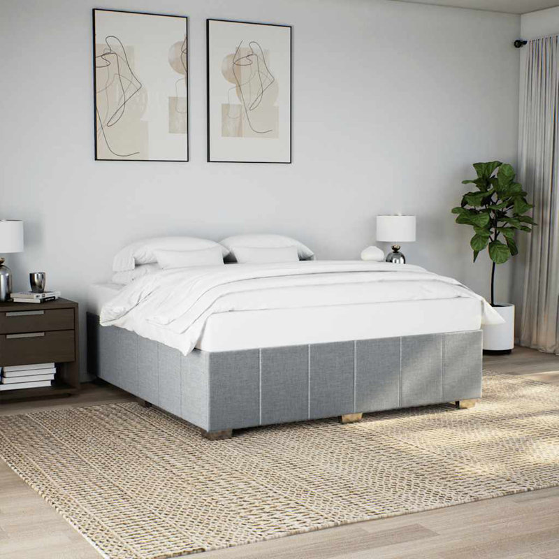 Structure de lit Latitude Run® sans tissu pour matelas, Gris clair, Simple