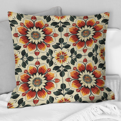 Coussin décoratif à motif de tuiles florales rouges et orange I