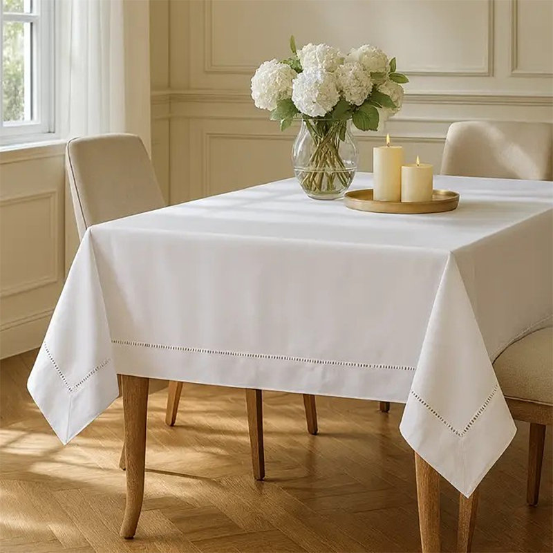 Nappe Classic Classic 40 cm x 40 po, 60 po x 60 po, Blanc