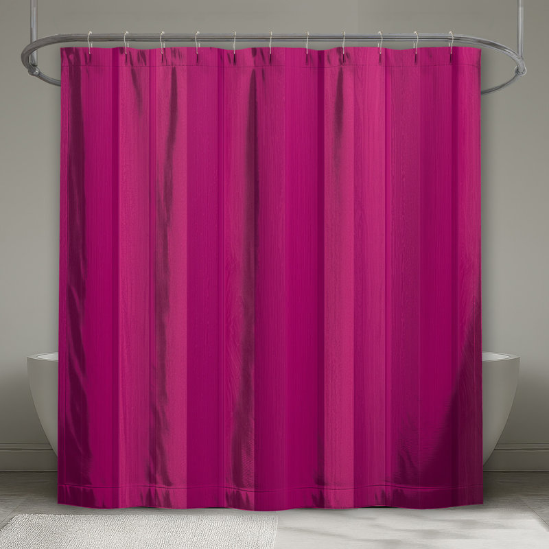 Rideaux de douche roses, L 70 po x H 93 po