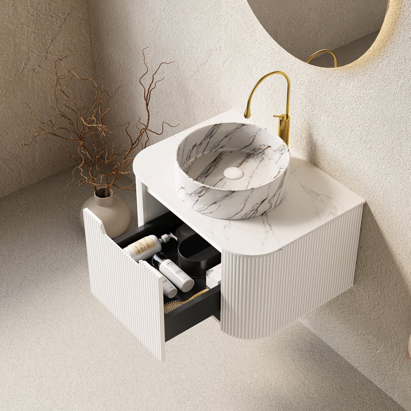 Meuble-lavabo moderne de 61 cm (24 po) avec lavabo en céramique blanche de haute qualité, armoire à rayures 3D, comptoir en pierre frittée, grand espace de rangement et meuble-lavabo préassemblé.