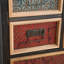 Armoire de rangement rétro avec tiroirs multicolores, 35 po x 33 po, conception en filet métallique, sapin vieilli