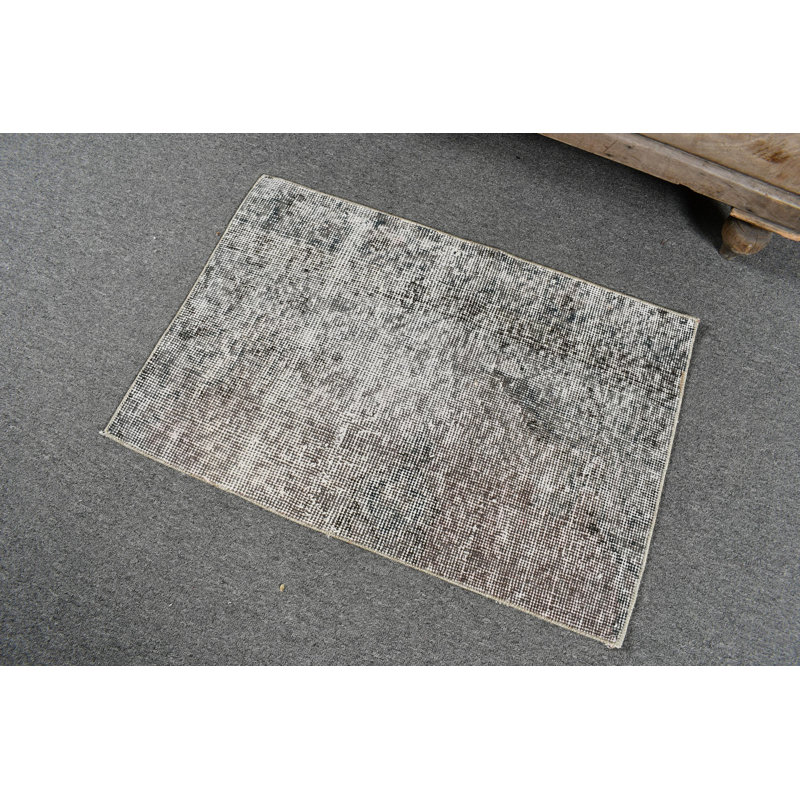 Tapis anatolien turc antique avec un design complexe idéal pour accentuer les espaces de vie brun / vert