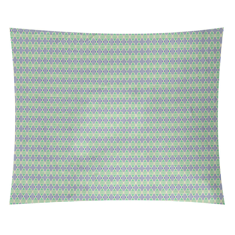 Tapisserie «Avicia Lined Diamonds» par Katelyn Elizabeth, H 27,5 po x l 37,5 po, Intérieur