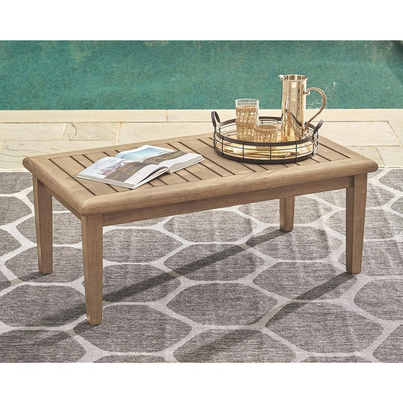 Eucalyptus d'extérieur Signature Design par Ashley Gerianne