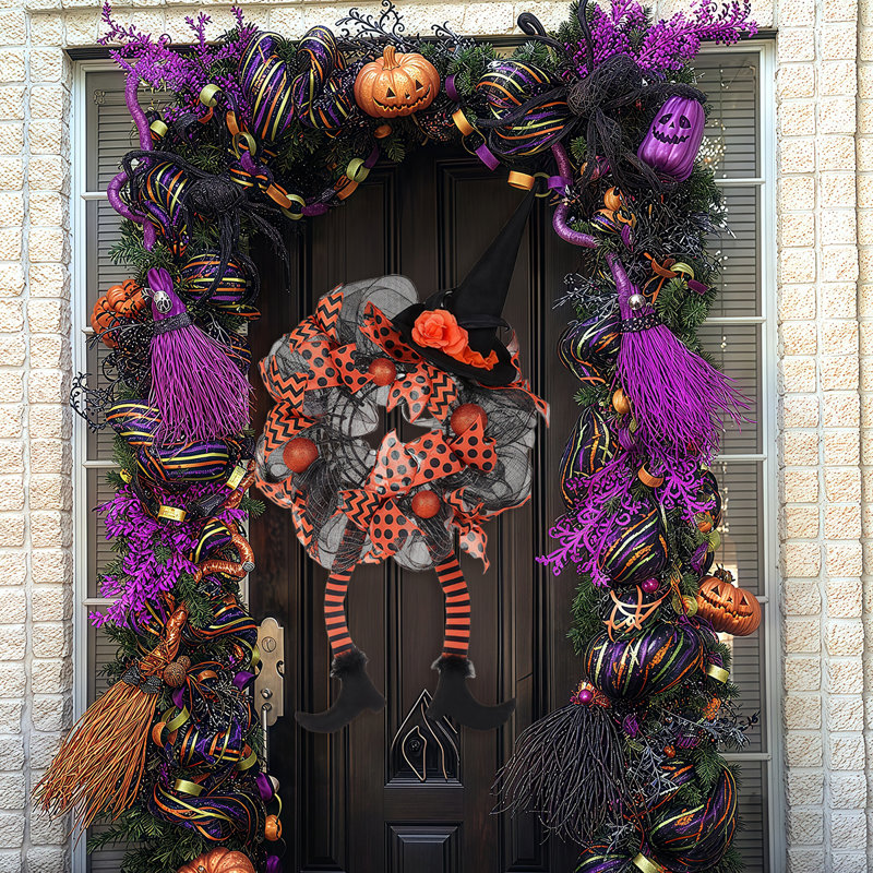 Couronne d'Halloween 15,75 Witch's Charm