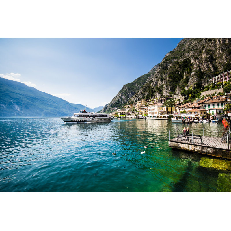 Ferry partant de Limone Del Garda, Italie, H 8 po x l 12 po