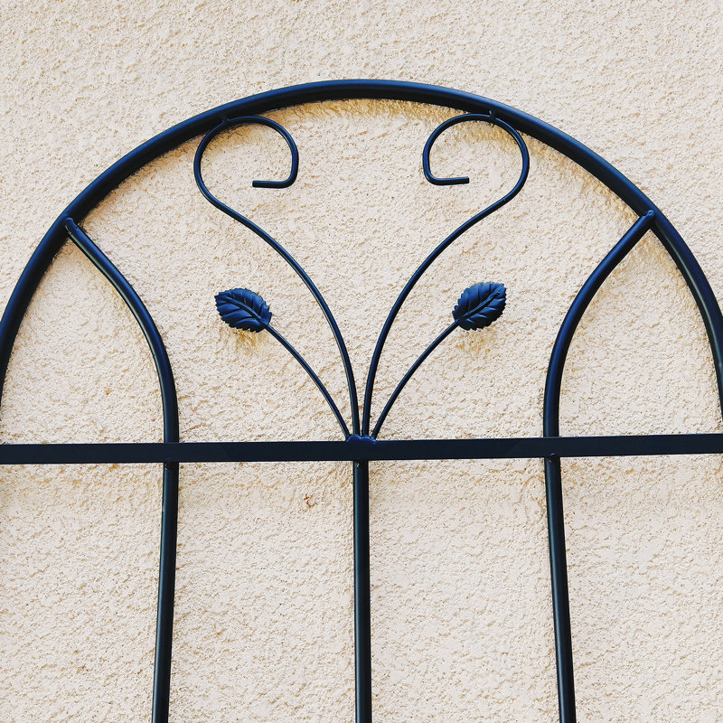 Treillis polyvalent en métal pour les plantes d'extérieur, rehaussant la beauté du jardin