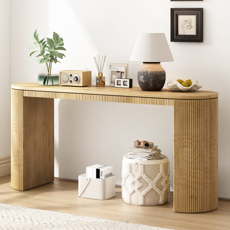 Console polyvalente courbée à rayures verticales - Surface en pin spacieuse pour un décor