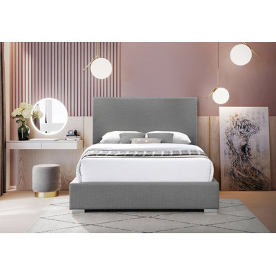 Lit plateforme tapissier en bois massif Crosby