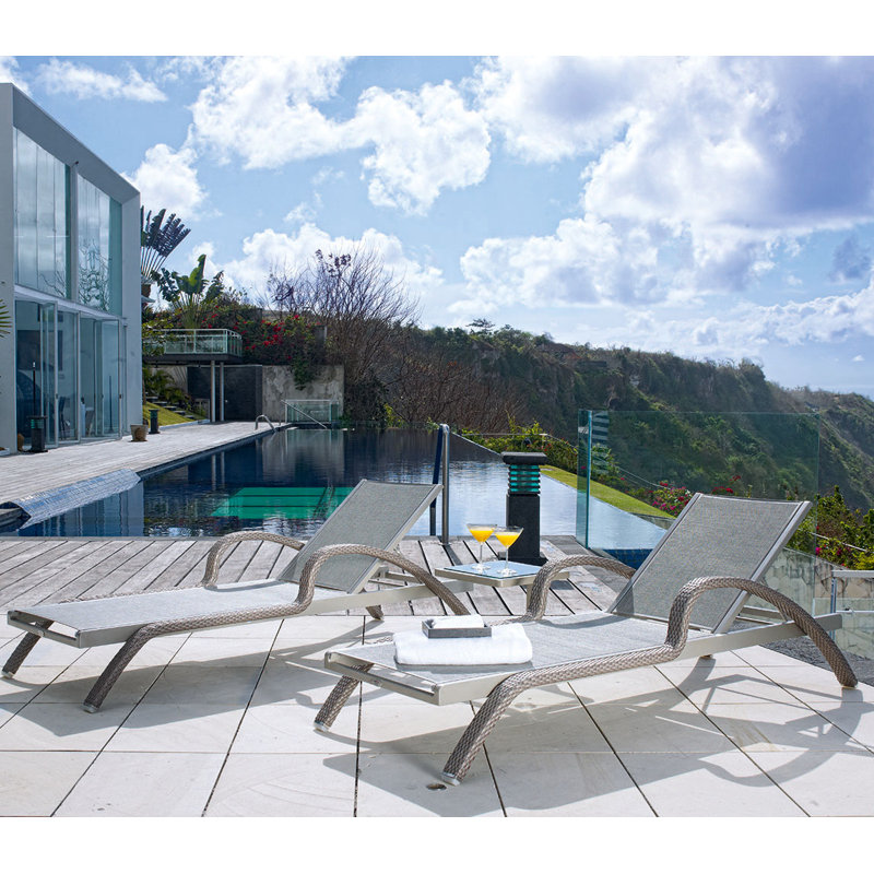 North Outdoor Chaise Lounge