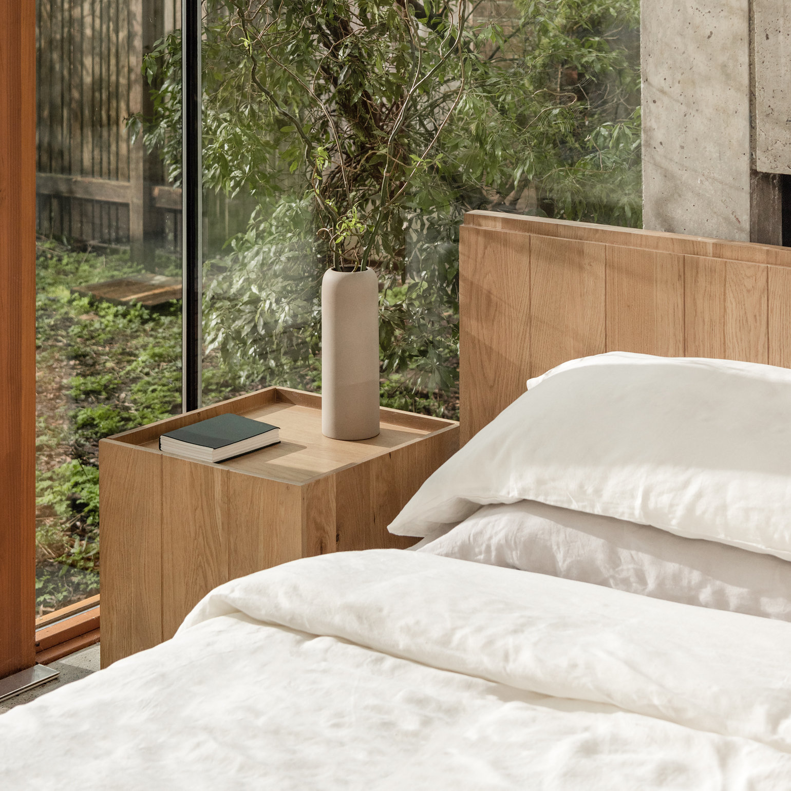 Odette Nightstand