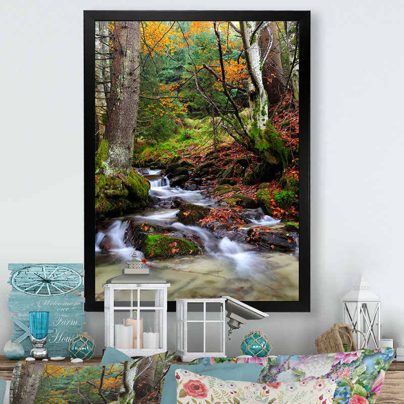 «Beautiful Autumn Forest Waterfall VI», reproduction d'art sur toile traditionnelle, H 12 po x l 8 po x P 1,5 po