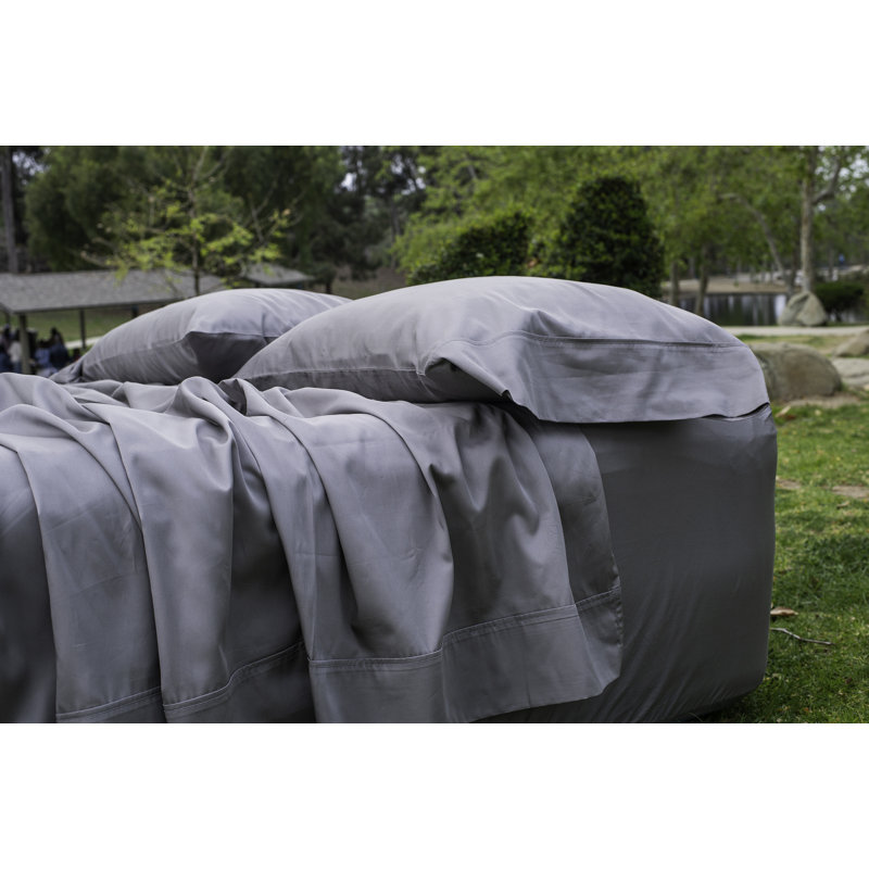 Sateen Geometric Sheet Set, SplitCalKing Sheet Set + Fitted Sheet+2Pillowcases