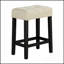 Table de salle à manger moderne et extensible avec plateau en marbre noir imprimé et panneau de fibres à densité moyenne, parfaite pour un décor polyvalent et élégant.