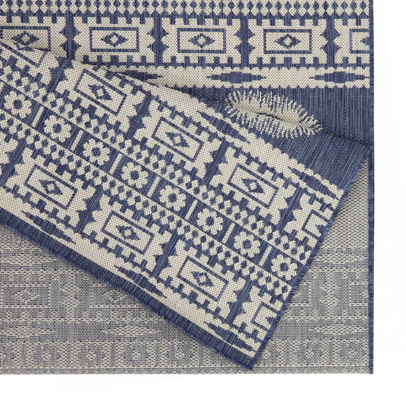 2 Ft. 7 In. X 7 Ft. 3 In. Indoor/Outdoor Area Rug, Runner 2'7" x 7'3"