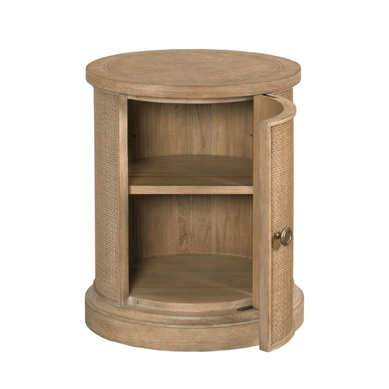 WOODFIELD ROUND ACCENT TABLE, Brown