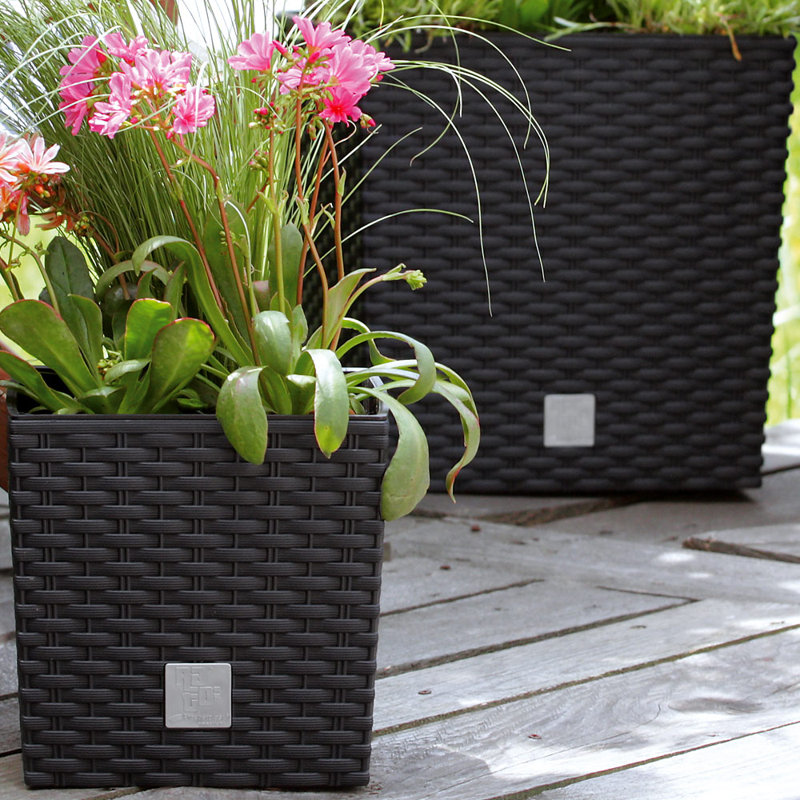 Gatley Planter, Anthracite, 41cm H x 39cm W x 39cm D