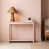Pink n'est pas disponible