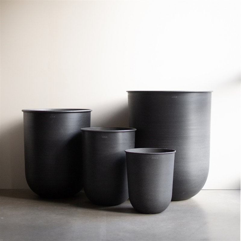 OUT 4 - Set Table Vase, 23.62" H x 19.69" W x 19.69" D, Black, 4