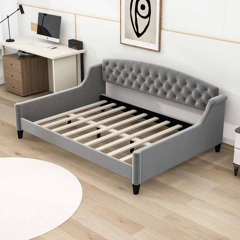 Ameet Upholstered Velvet Daybed, Gray