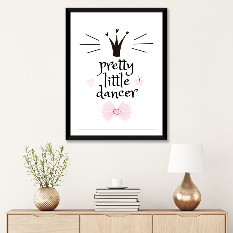 «Pretty Little Dancer», reproduction d'impression, Papier encadré noir, Blanc, H 32 po x l 24 po x P 1 po