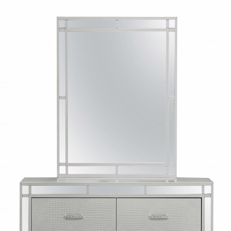 Basic Modern Accent Mirror, For Home Decoration