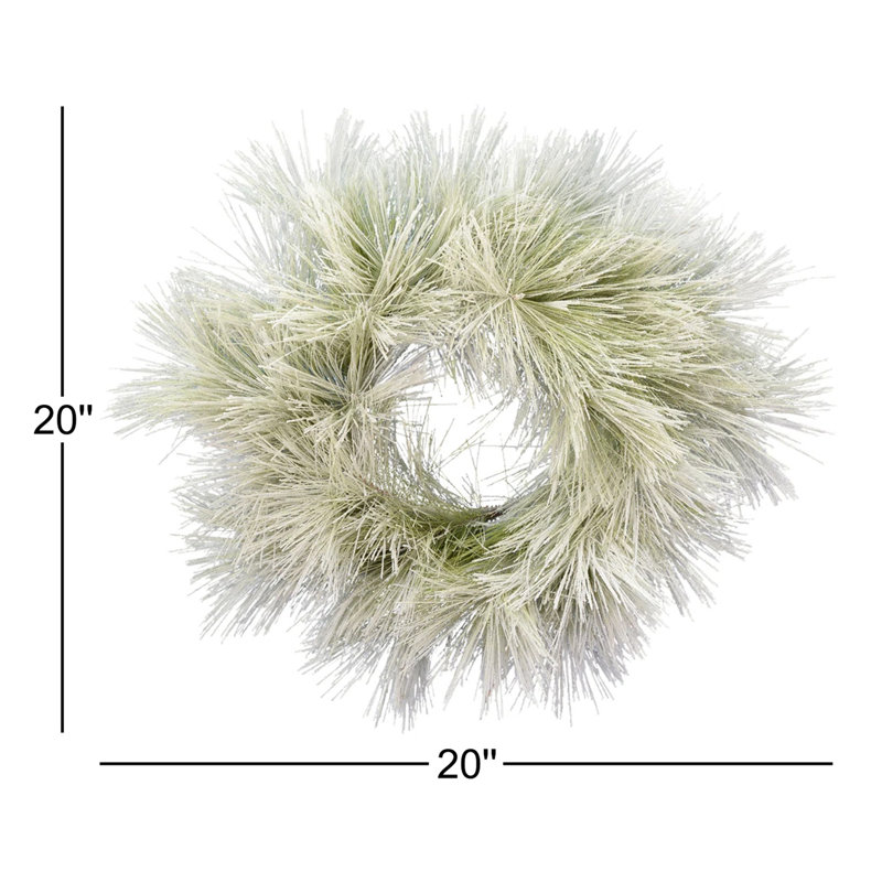 Couronne de pin coutelière artificielle, 20 po