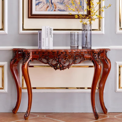 The console table with retro aesthetics