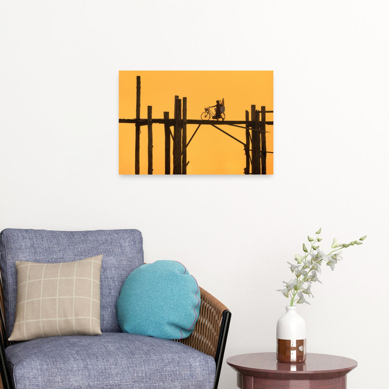 Coucher de soleil sur le pont, 16" H x 24" W