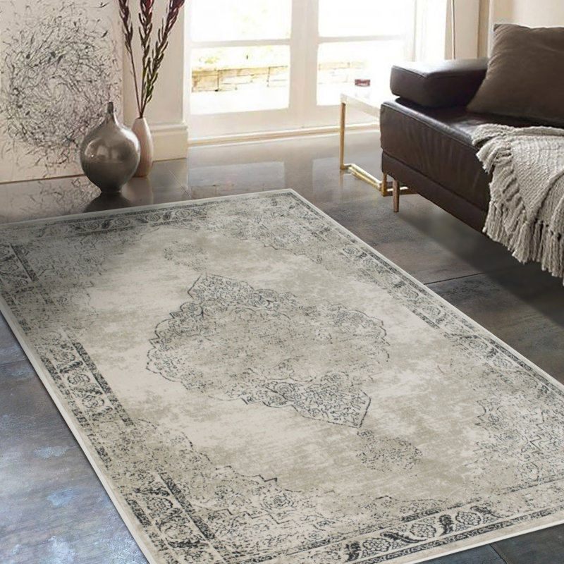 Takach Oriental Indoor Rug, Rectangle 8' x 10'