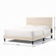 Lit grand format en tissu blanc perle avec structure stable et plateforme confortable en tissu contemporain