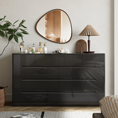 Kertis 55'' W 10 - Drawer Dresser