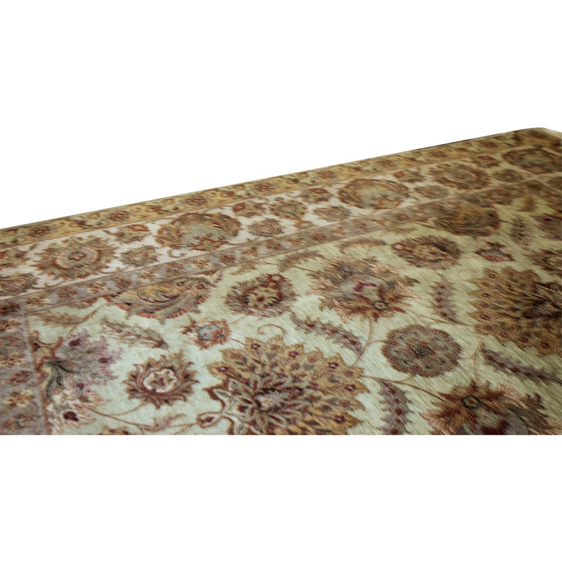 Hand Knotted Wool Oriental Area Rug in Light Green And Ivory