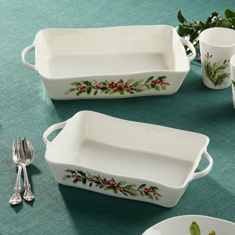 Holly And Vines Medium Rectangular Baker 14" x 8.75" x 2.75", 14" x 8.75"