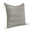 Coussin en lin tissé à la main avec pampilles-779169773-741367613