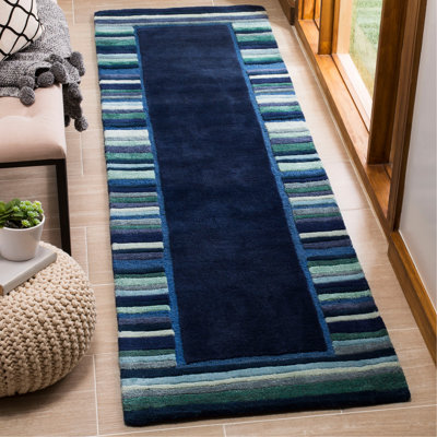 Martha Stewart Hand Tufted Wool/Viscose Solid Color Rug in Wrought iron
