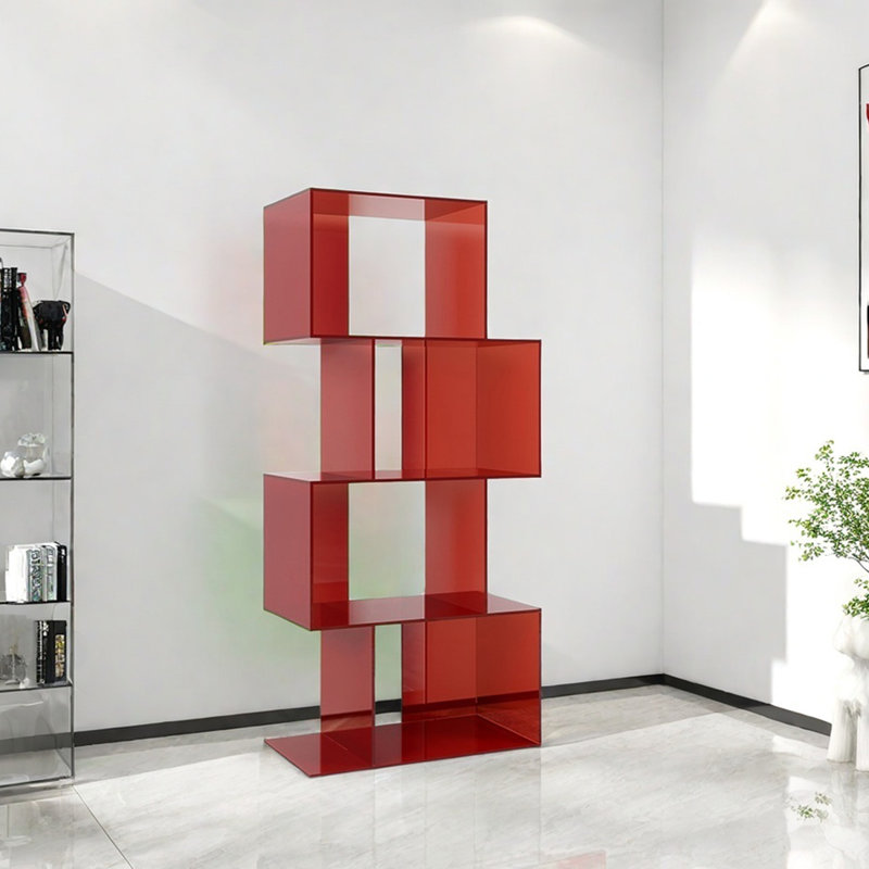 Ainsley, Red