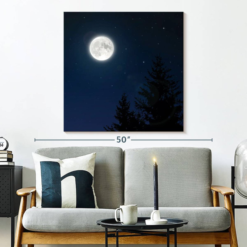 Oberle White Full Moon, 33" H x 33" W